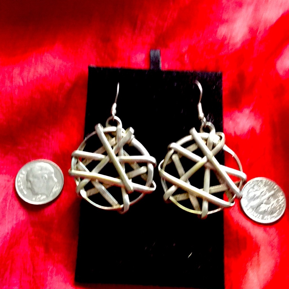Handcrafted Round Artistic Earrings